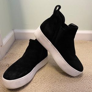 steve madden platform suede sneaker